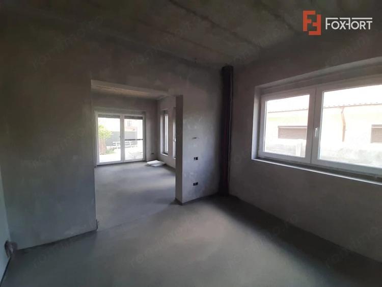 Casă cu 4 camere cu Teren 287 Mp în Bucovăț (Remetea Mare)