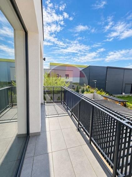 Casă individuală cu 3 camere cu Teren 355 Mp în Central