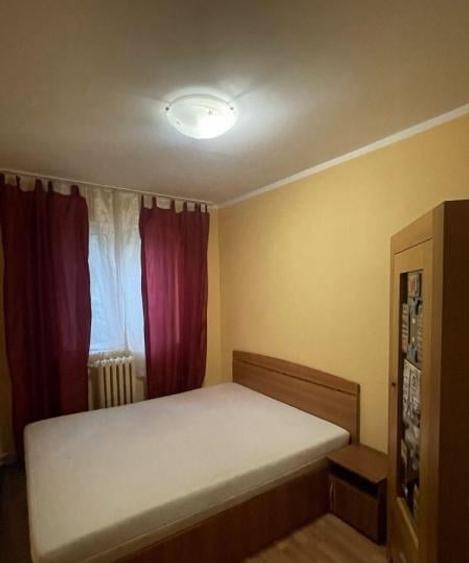 Apartament cu 3 camere semidecomandat în Tomis Nord
