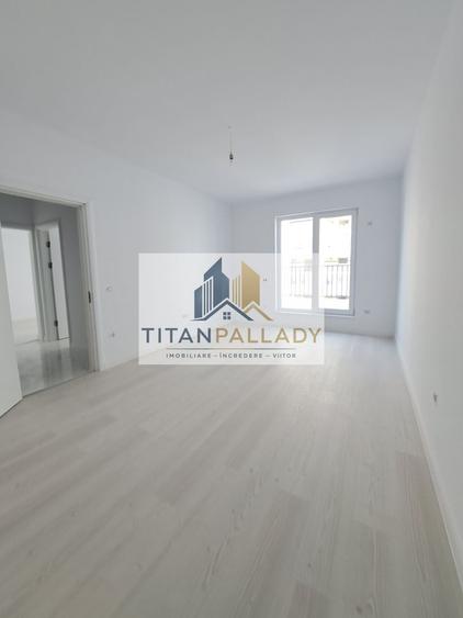 Apartament cu 3 camere decomandat în Theodor Pallady