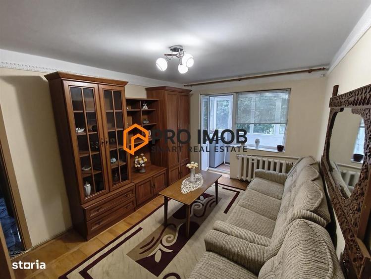 Apartament cu 3 camere semidecomandat în Central