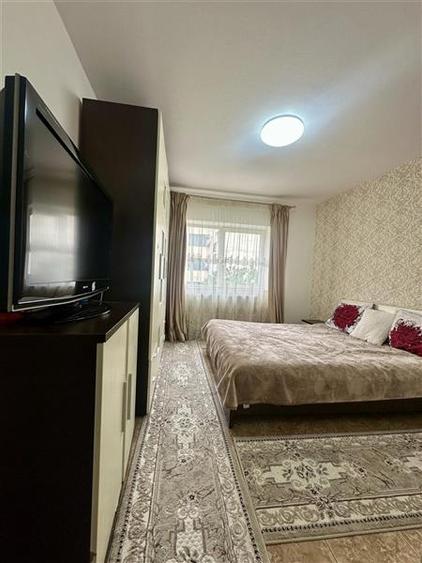 Apartament cu 4 camere decomandat, mobilat în Inel I