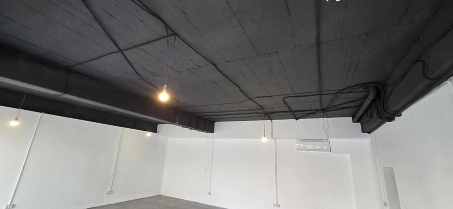 Spațiu comercial, de 79 mp, în Lipovei