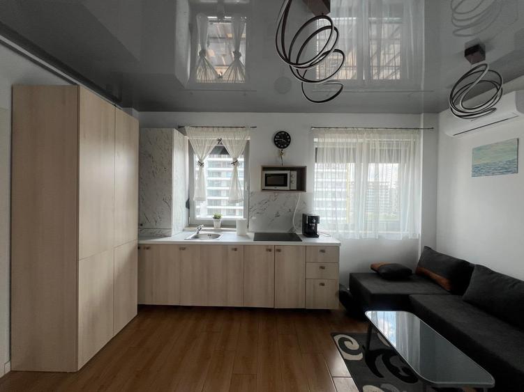Apartament cu 2 camere semidecomandat, mobilat în Năvodari