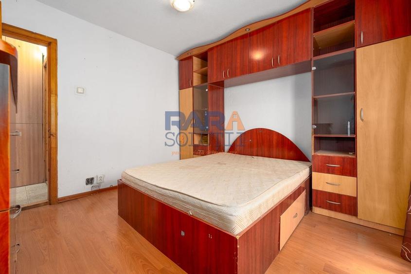 Apartament cu 3 camere decomandat, mobilat în Sud