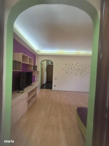 Apartament cu 2 camere semidecomandat, mobilat în Obor