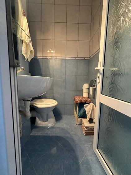 Apartament cu 3 camere decomandat în Barieră