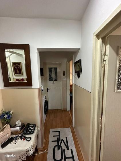 Apartament cu 3 camere decomandat în Alexandru cel Bun