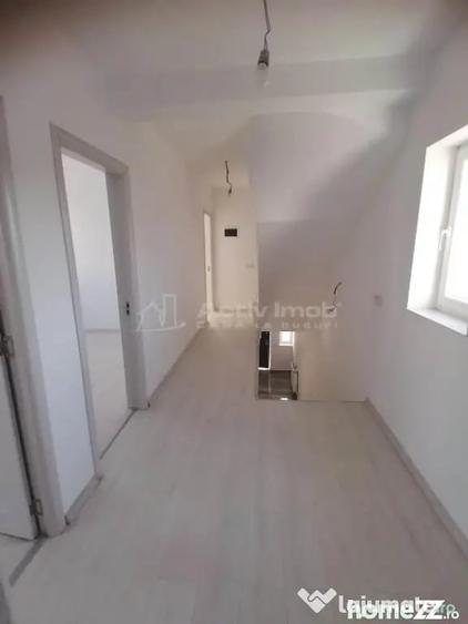 Casă cu 4 camere cu Teren 200 Mp în Prelungirea Ghencea
