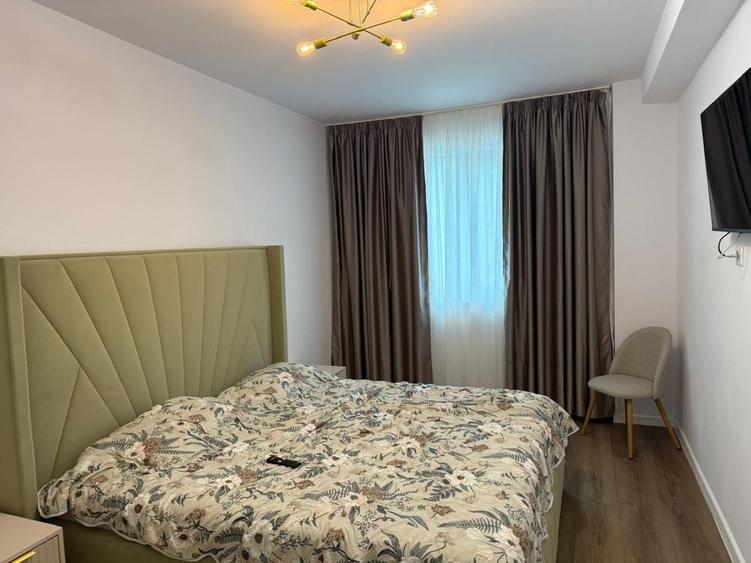 Apartament cu 3 camere decomandat în Morilor