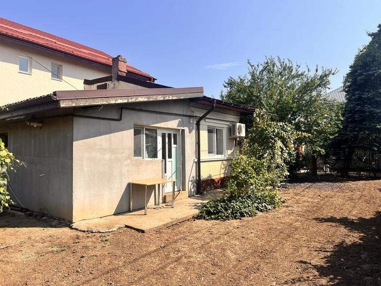 Casă cu 4 camere în Central