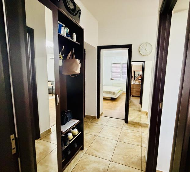 Apartament cu 2 camere decomandat, mobilat în Chiajna