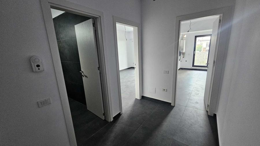 Garsonieră decomandată în Exterior Vest