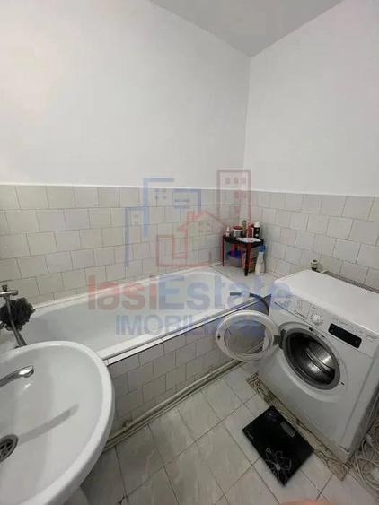 Garsonieră decomandată în Filiași