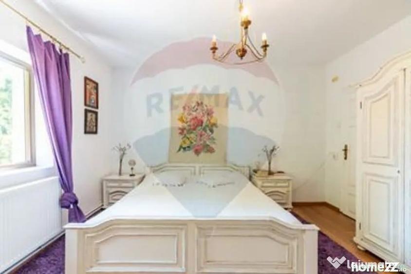 Casă cu 4 camere cu Teren 4435 Mp în Tomșani