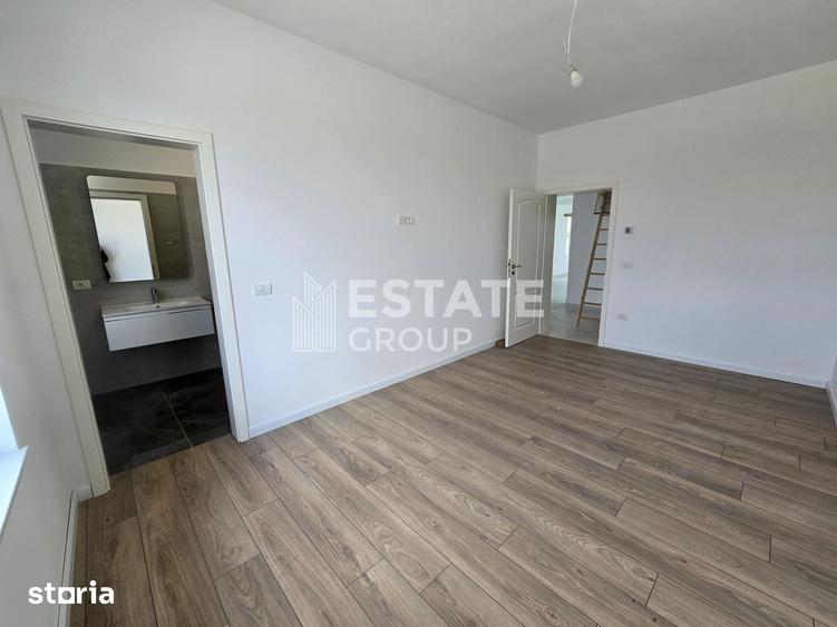 Casă cu 3 camere cu Teren 390 Mp în Sânandrei