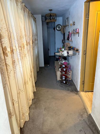 Casă cu 2 camere cu Teren 1000 Mp în Pielești
