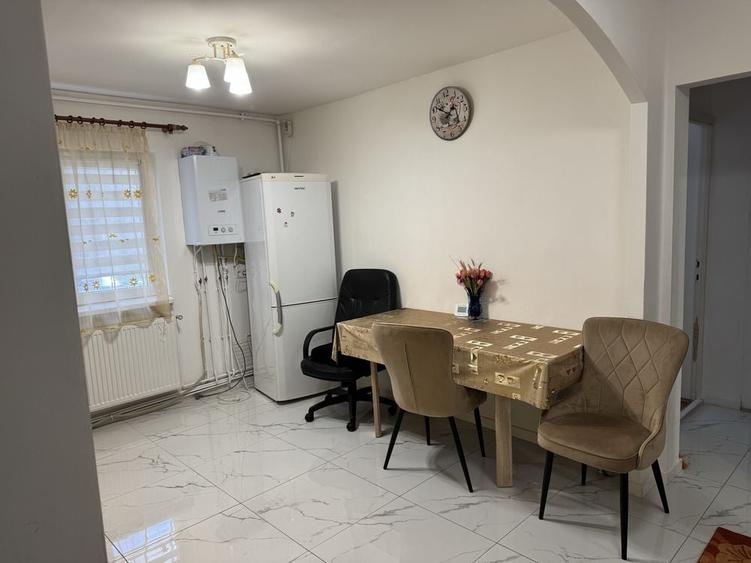 Apartament cu 2 camere decomandat în Grigorescu