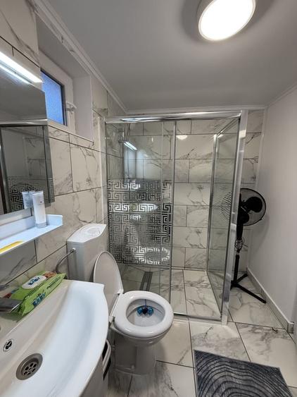 Casă individuală cu 5 camere cu Canalizare în Poiana Câmpina