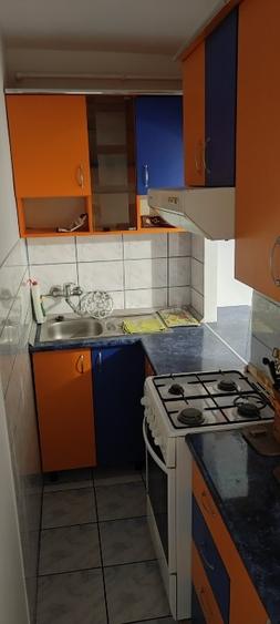 Apartament cu 2 camere decomandat în Hotvon