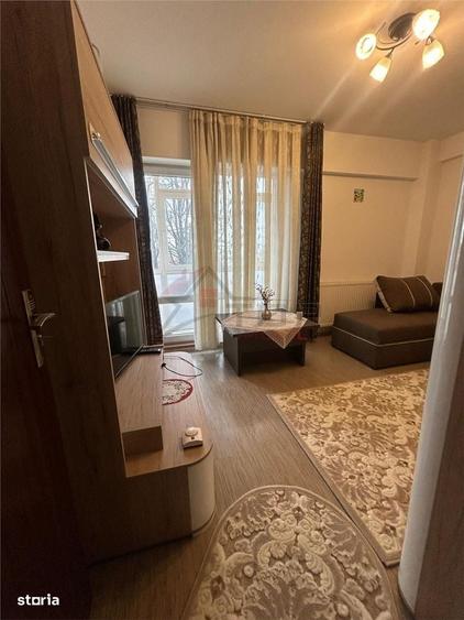 Apartament cu 2 camere decomandat în Valea Adâncă