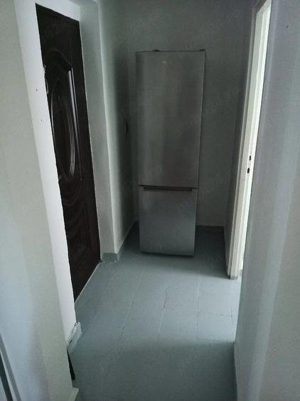 Apartament cu 3 camere decomandat în Gheorghe Lazăr