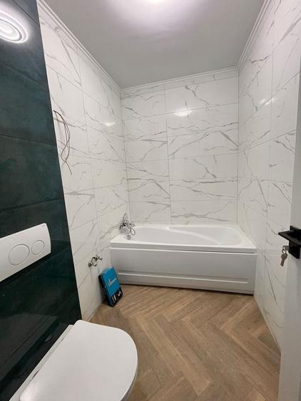 Apartament cu 2 camere semidecomandat, mobilat în Lisaura