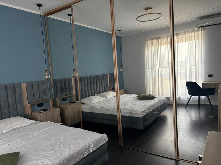 Penthouse cu 3 camere decomandat, mobilat în Dobroești