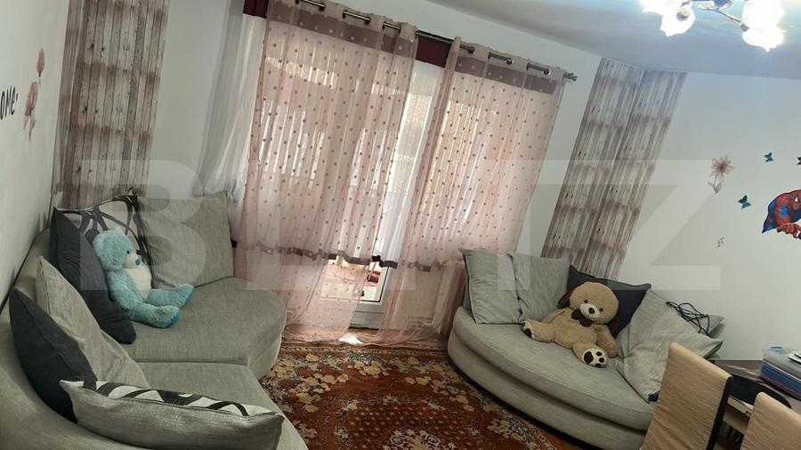 Apartament cu 3 camere, 64 mp, zona Micro 16 - 1