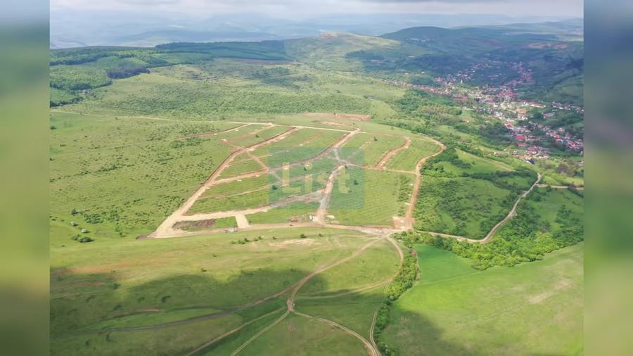 Teren de 800 mp, în Suceagu