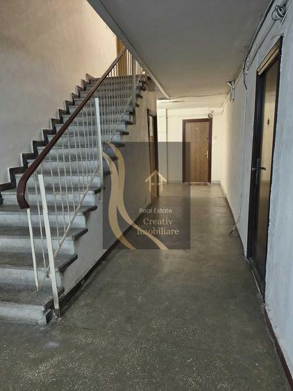 Apartament cu 2 camere decomandat în Panduri
