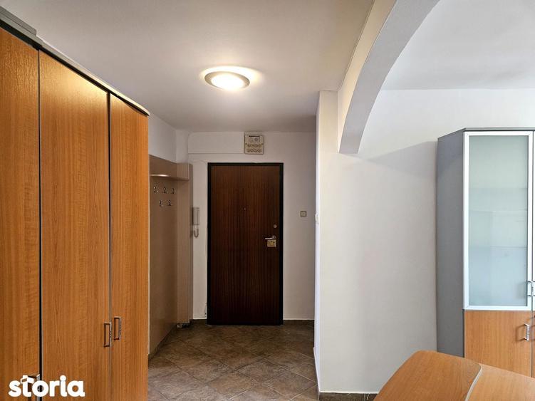 Spațiu comercial, de 87 mp, în Nerva Traian