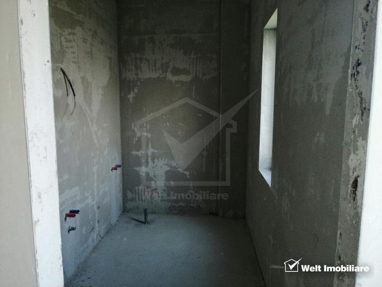 Apartament cu 3 camere semidecomandat în Mărăști