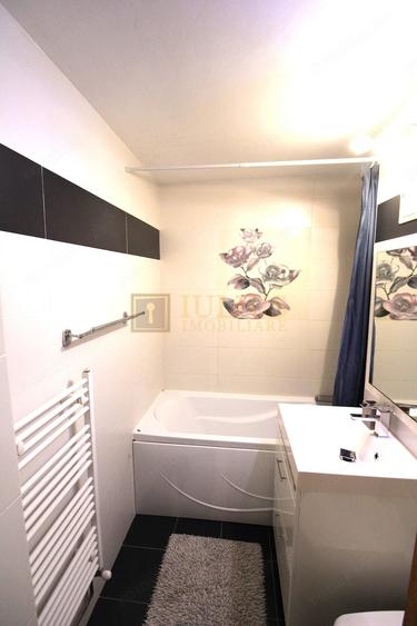 Apartament cu 2 camere decomandat în Bucovina