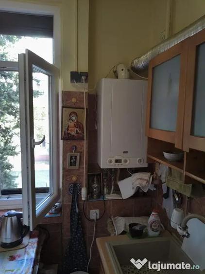 Garsonieră semidecomandată în Central