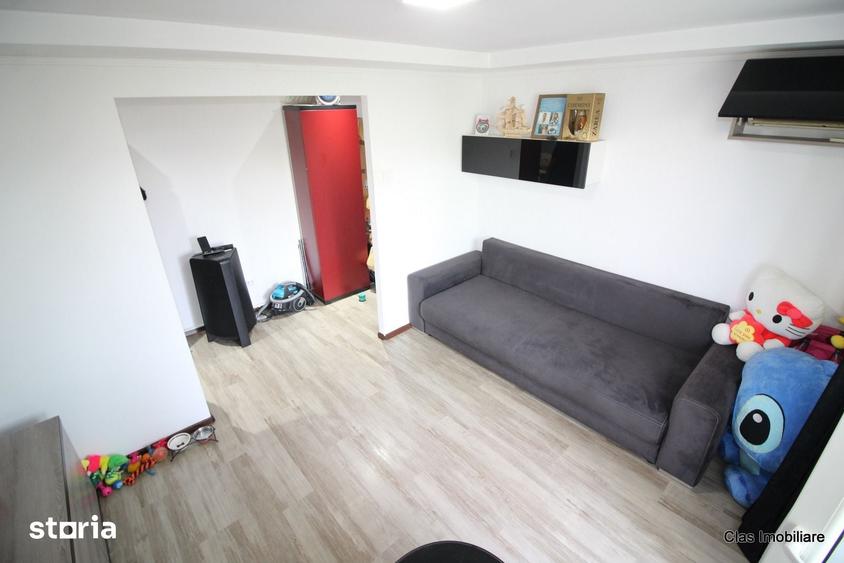 Apartament cu 2 camere semidecomandat în Central