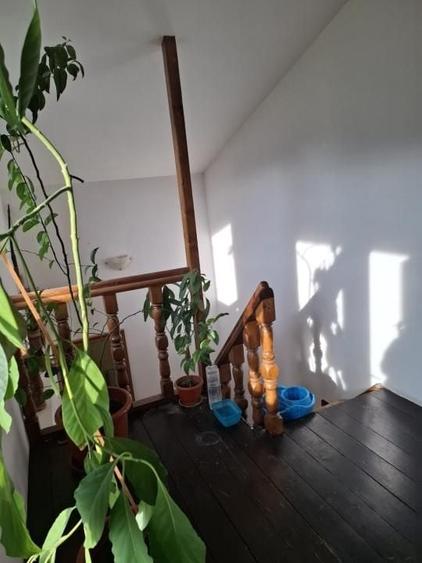 Casă individuală cu 6 camere cu Canalizare în Poiana Câmpina