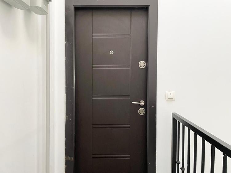 Apartament cu 2 camere semidecomandat, mobilat în Soarelui