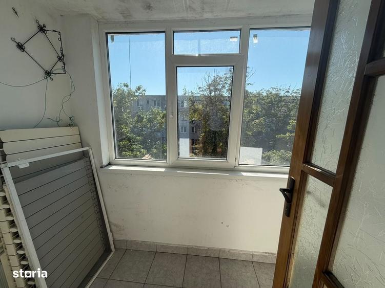 Apartament cu 2 camere semidecomandat în Central