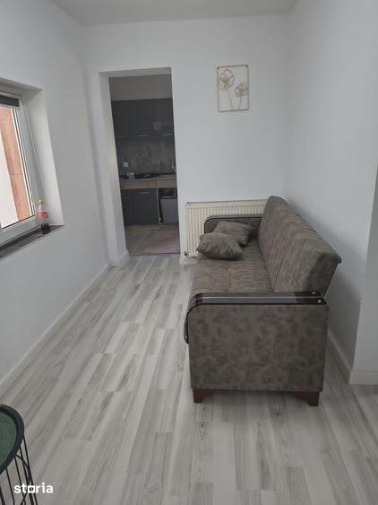 Casă cu 2 camere cu Canalizare în Faleza Nord