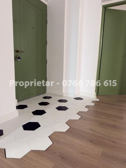 Apartament cu 4 camere semidecomandat în Unirii