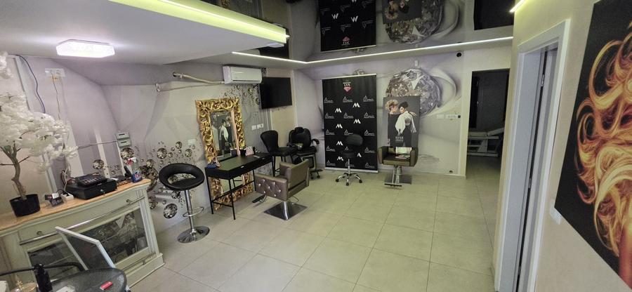 Spațiu comercial, de 73 mp, în Nicolina