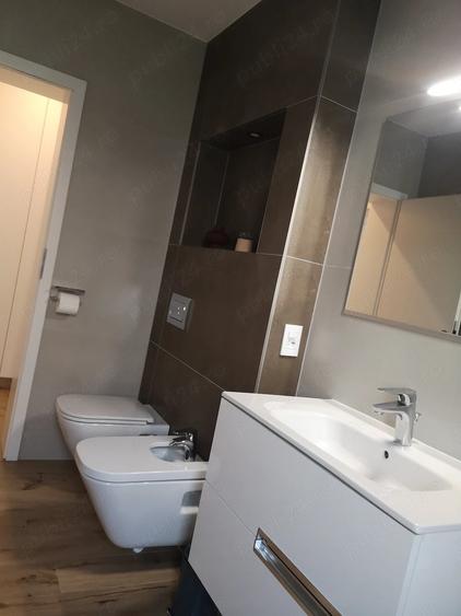 Apartament cu 2 camere decomandat în Dumbrăvița