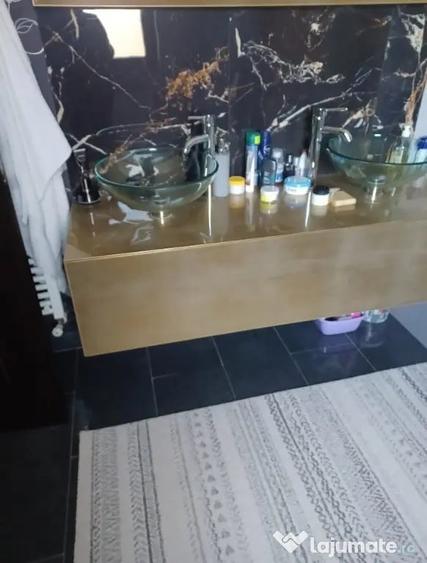 Casă cu 4 camere cu Teren 600 Mp în Tișăuți