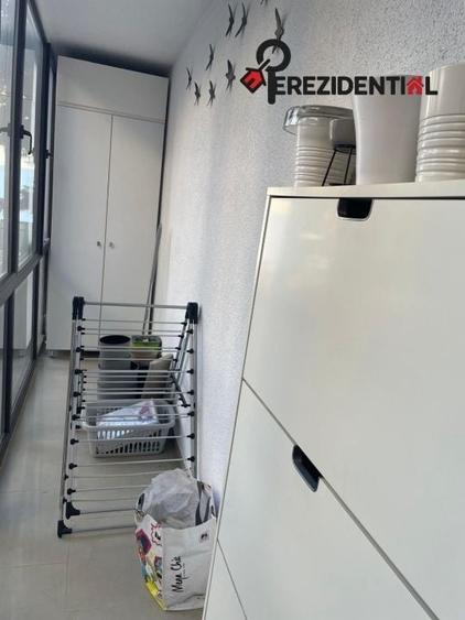 Apartament cu 2 camere semidecomandat, mobilat în Sebastian