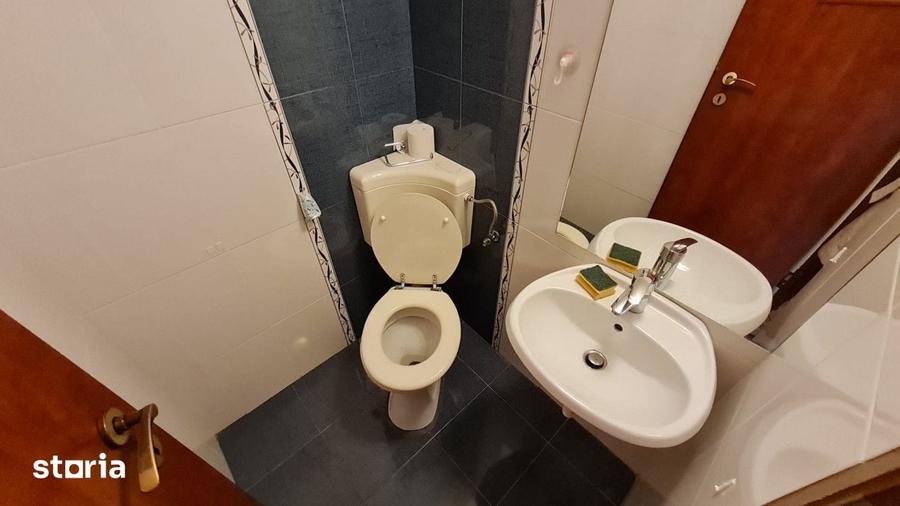 Apartament 3 camere zona Universitatea Transilvania - 10