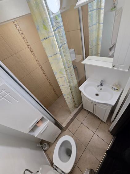 Apartament cu 2 camere semidecomandat în P-ța Amzei