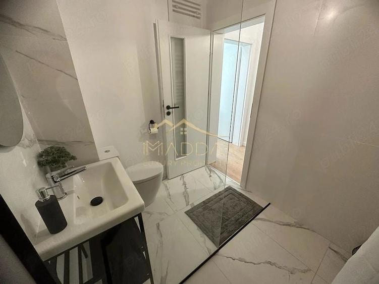 Apartament cu 2 camere decomandat, mobilat în Regie