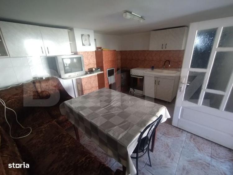 Casă cu 3 camere în Simionești