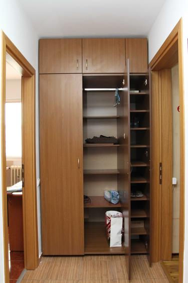 PROPRIETAR, vand apartament 2 camere, decomandat, mobilat si utilat, zona B-dul Nicolae Grigorescu - 14